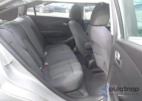 2014 Chevrolet Sonic Lt Auto z USA, uszkodzony, nr VIN 1G1JC5SH6E4164227